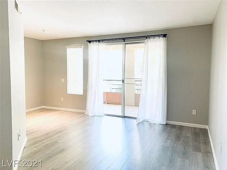 Meridian Vegas Condo — Photo 4
