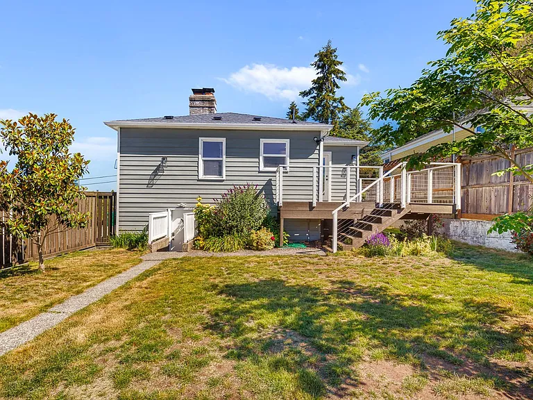 4143 SW Kenyon St — Photo 6