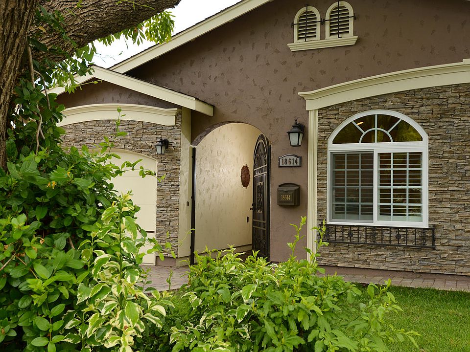 1st image of 18614 Loree Ave