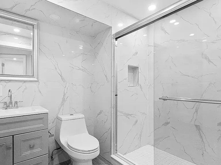 544 6th Ave #2 — Photo 7