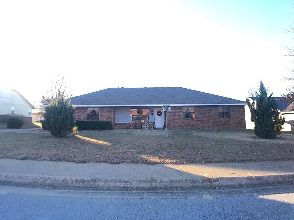 1st image of 5850 Walden St
