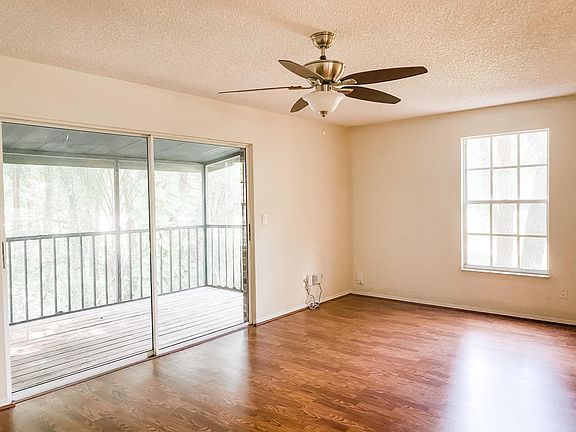 5th image of 3571 Edington Way