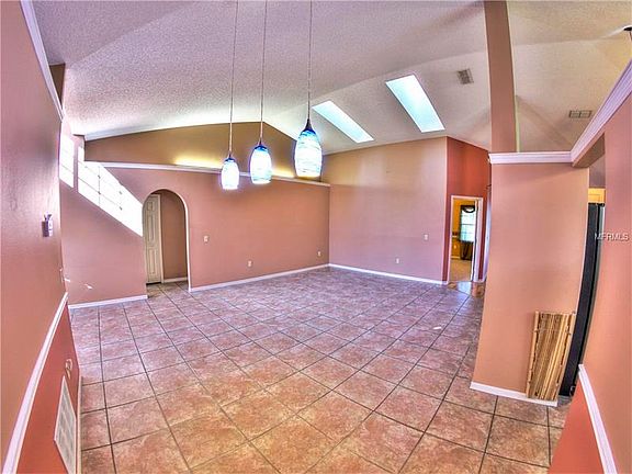 4th image of 3108 Dellcrest Pl