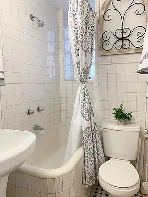 Sold by Owner | media 8