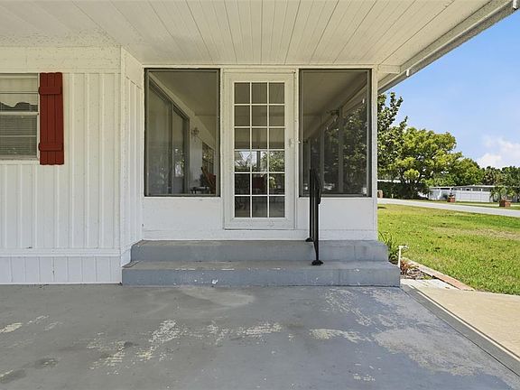 4th image of 34117 Hodges Rd