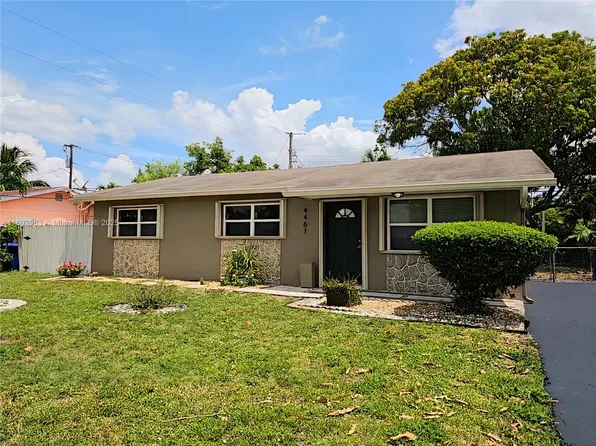 4461 NW 61st St, North Lauderdale, FL 33319
