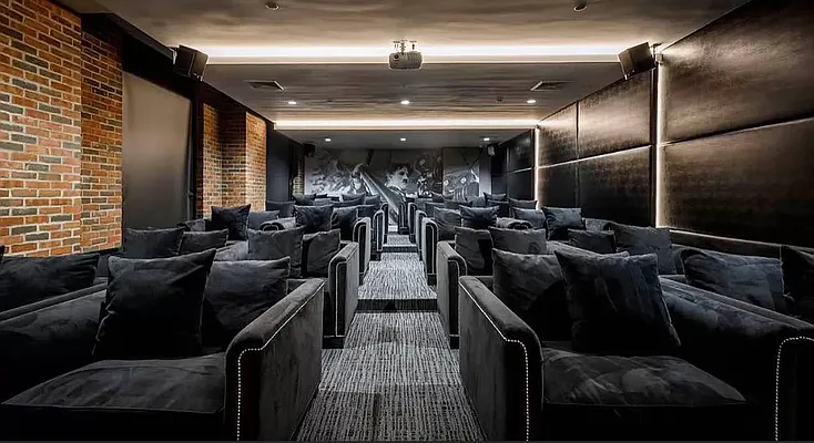 Rented by The KCI Group | media 148