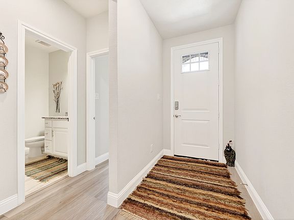 5th image of 213 Nathan Dr