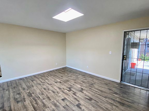4th image of 4424 Utah St Unit 8