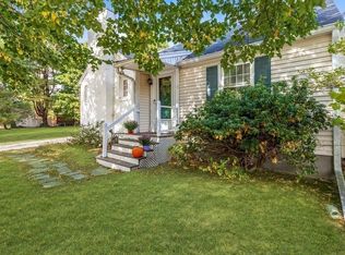 3 Evergreen Rd, Reading, MA 01867