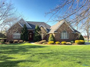 802 Michaels Rd, Fremont, OH 43420