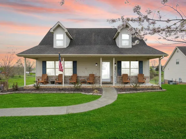 67 Lucky Leaf Dr, Somerset, KY 42503