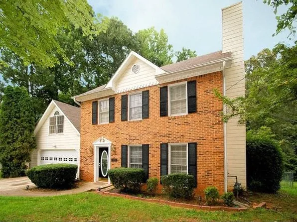 2650 Foxglove Dr SW, Marietta, GA 30064