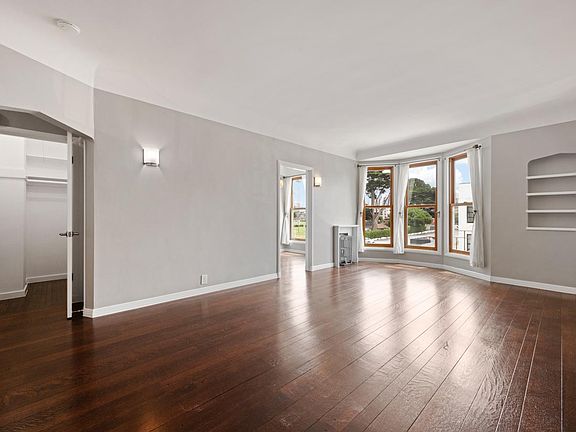 2nd image of 1700 Bay St APT 204