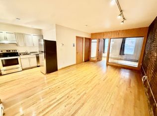 5 Thacher Ct #2, Boston, MA 02113