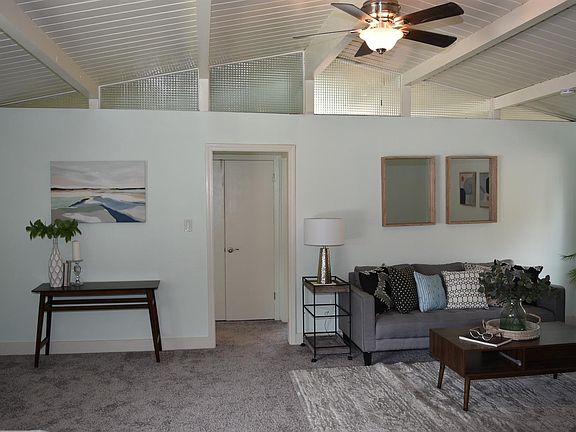 5th image of 327 Hermosa Ave