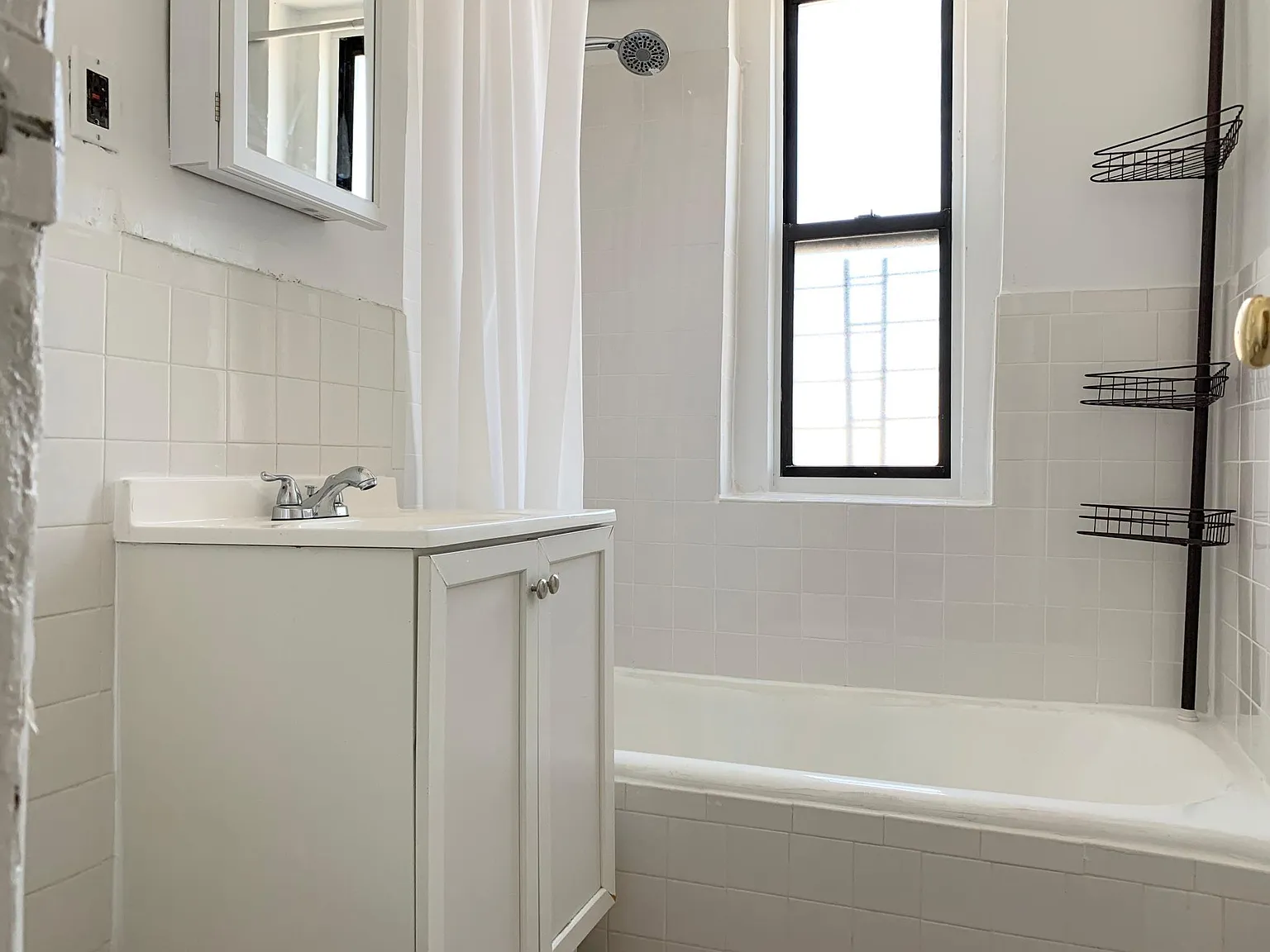 2617 Halperin Ave — Photo 4