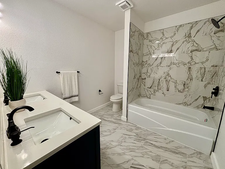 5114 Stoneridge Dr — Photo 24