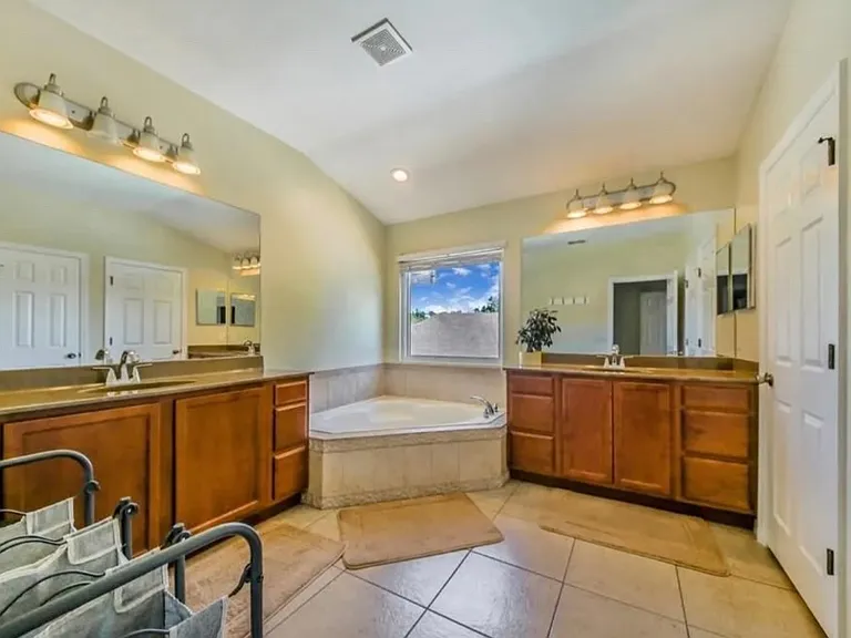 113 Campanello Ct — Photo 19