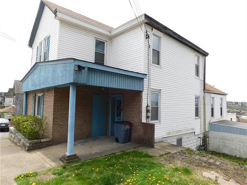 2nd image of 3015 Bowman Ave