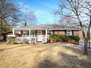 525 Laven Del Ln, Saint Louis, MO 63122