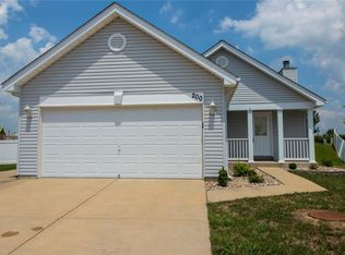 200 Autumn Oaks Dr, Troy, MO 63379