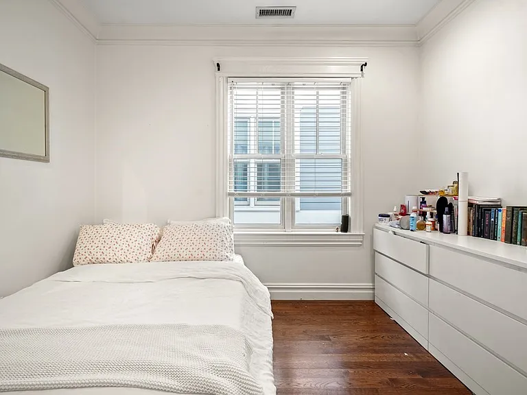 3 M St #6 — Photo 17