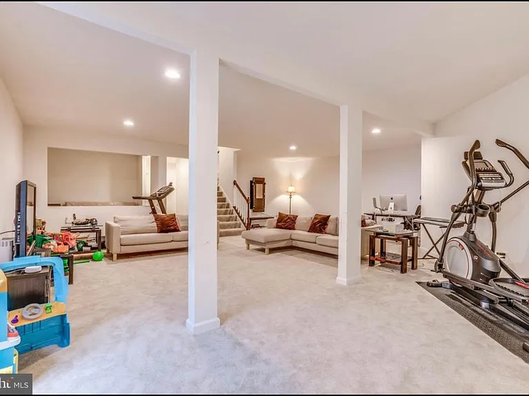 41613 Chalk Ln — Photo 81