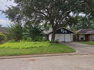 2606 Clear Ridge Dr, Kingwood, TX 77339