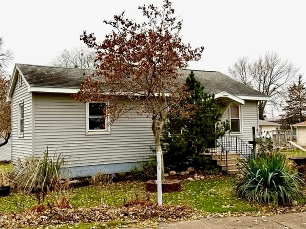 1016 Evergreen Ave, Waterloo, IA 50701