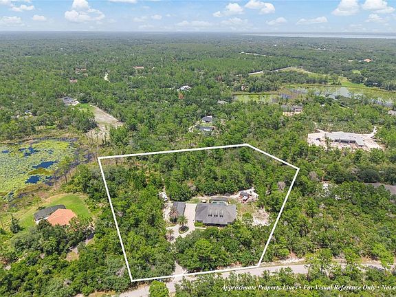 3rd image of 450 VALLEY STREAM DRIVE