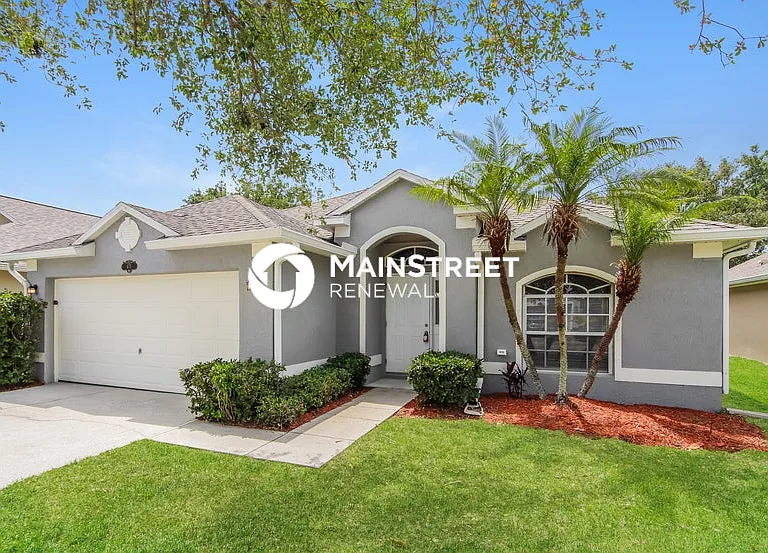 475 Sedgewood Cir — Photo 1
