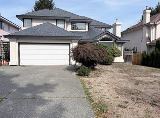 17163 102nd Ave, Surrey, BC V4N 3L4