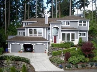 16911 SE 32nd Pl, Bellevue, WA 98008