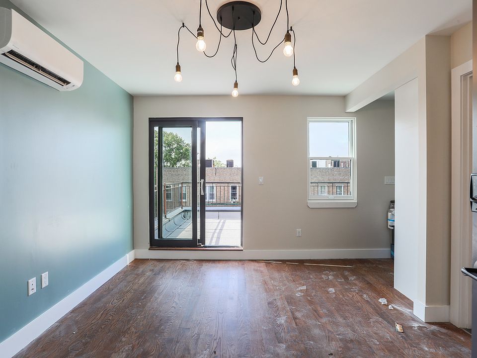 1st image of 659 Hancock St #1