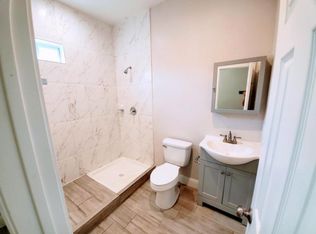 3901 Canal St #B, Houston, TX 77003