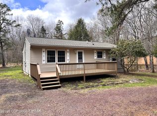 216 Towamensing Trl, Albrightsville, PA 18210