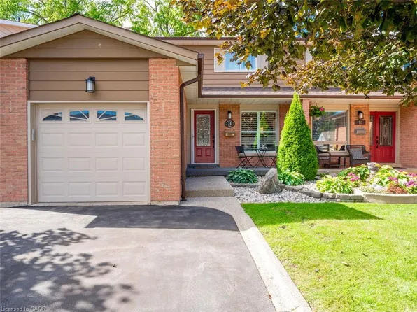 74 Maiden Ln, Milton, ON L9T 2H4
