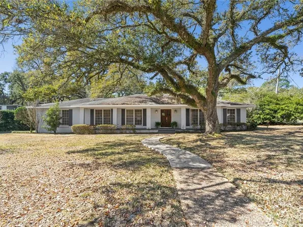 4583 Hawthorne Pl, Mobile, AL 36608