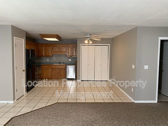 3rd image of 947 E Wildcat Run St #1
