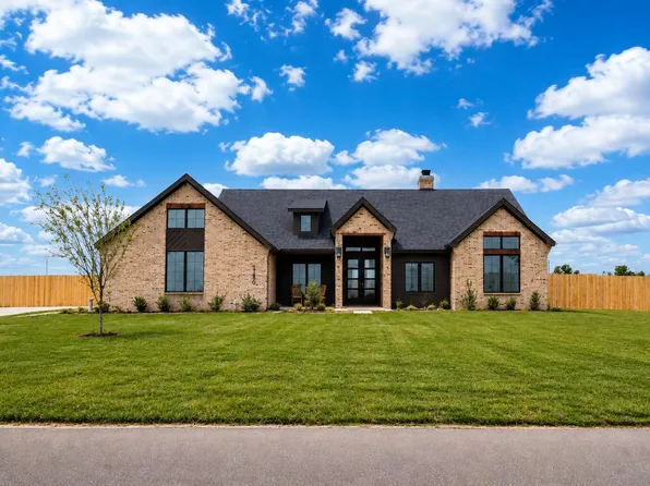 1150 E Hayes, New Home, TX 79383