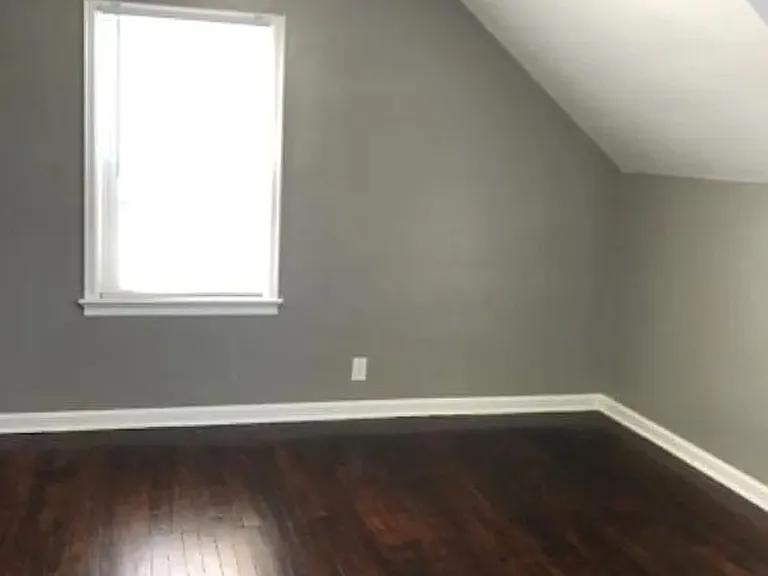 3520 Fontenelle Blvd — Photo 5