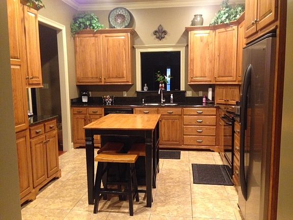 3rd image of 107 Osage Dr
