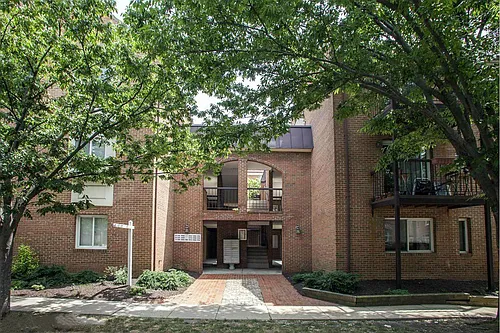 1109 N Taylor St #C Photo 1