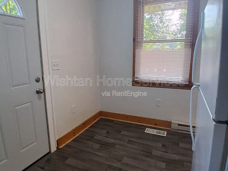 260 N Broad St #3 — Photo 1