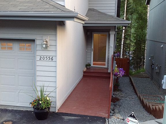 View of front door entrance