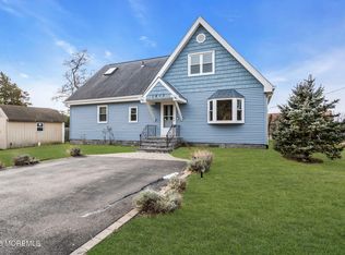 1613 Beacon St, Toms River, NJ 08757