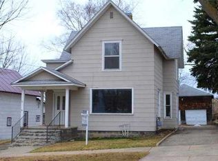 611 Michigan St, Petoskey, MI 49770