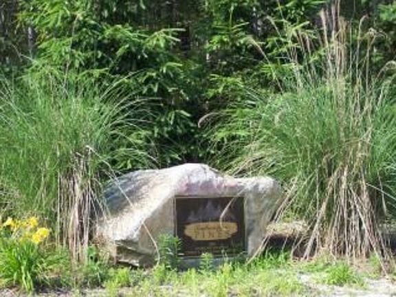 4th image of 15 Henrys Hollow Ct