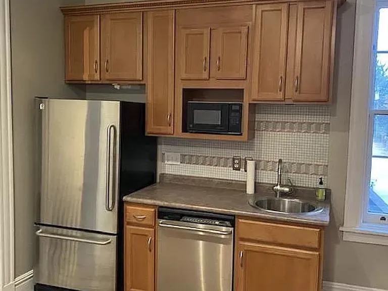 1318 W Main St #2 — Photo 7